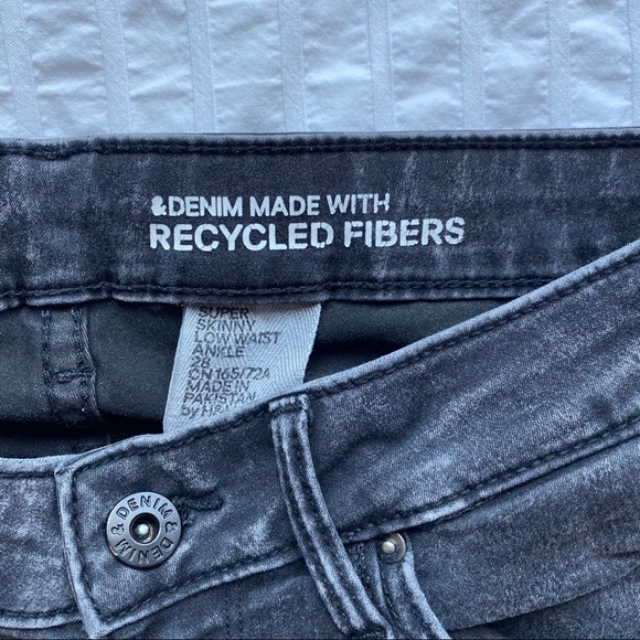 H&M jeans - Picture 3 of 6